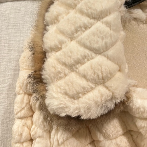 Midi Rabbit fur coat - Picture 8 of 9